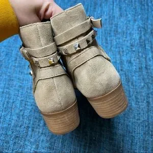 Steve Madden Shoes Steve Madden Besto Tan Suede Leather